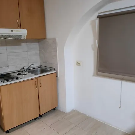 Carine App Apartament